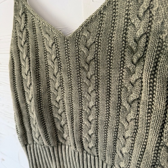 American Eagle Cable Knit Cami - Size Small - Picture 4 of 6